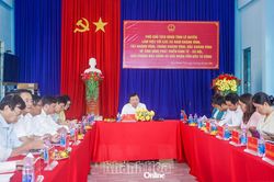 Phó Chủ tịch UBND tỉnh Lê Huyền làm việc với 4 xã khu vực Khánh Vĩnh về tình hình phát triển kinh tế - xã hội