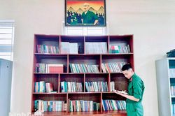 Đưa văn hóa đọc thành phương thức tự học trong cán bộ, chiến sĩ quân đội