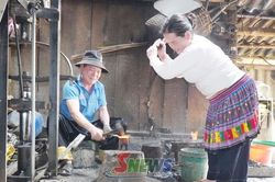 Giữ lửa nghề rèn của người Mông ở Nong Tầu
