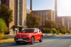 Volkswagen Tiguan và Tayron thế hệ mới nhận đặt hàng tại Việt Nam, giá từ 1,339 tỷ đồng
