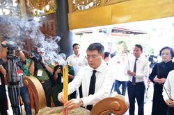Lễ viếng, truy điệu và an táng 731 hài cốt liệt sĩ được tìm kiếm, quy tập tại Công viên Lê Thị Riêng