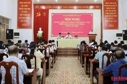 Đảng ủy phường Tân Giang kết nạp 15 đảng viên mới