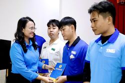 Công nhân, người lao động kiến nghị giải quyết nhiều vấn đề dân sinh