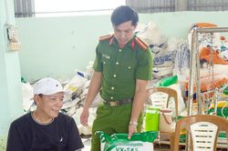 Bắt giữ kẻ sản xuất phân bón giả quy mô lớn, thu lợi hàng tỷ đồng