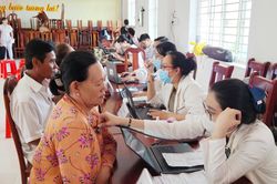 Chung tay chăm lo đời sống, phổ biến pháp luật cho đồng bào Khmer ở Cần Thơ