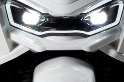 Xe máy điện giá 32 triệu đồng chạy 250 km/lần sạc, pin tháo rời dễ thay thế
