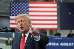 Ông Trump tuyên bố sắp khởi động hoạt động thăm dò dầu khí và khoáng sản quy mô lớn ở Greenland