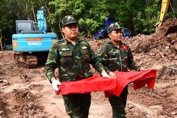 Tiếp tục tìm kiếm hài cốt liệt sĩ ở Công viên Lê Thị Riêng