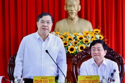 Phó Thủ tướng Thường trực Phạm Gia Túc: Tây Ninh phấn đấu tăng trưởng năm 2026 từ 10,5% trở lên