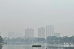 Thời tiết ngày 15/10: Bắc Bộ ngày nắng, sáng có sương mù nhẹ; Nam Bộ có mưa rào và dông