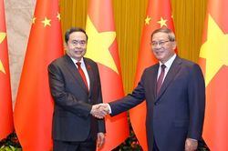 Tầm quan trọng của giao lưu lập pháp, trao đổi chính sách và giám sát thực thi trong hợp tác Việt-Trung