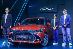 Toyota Glanza 2026 siêu rẻ chỉ 190 triệu đồng, 'chung trứng' Suzuki Baleno