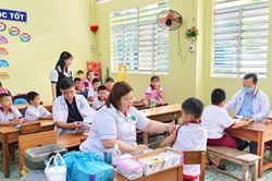 An Giang tiêm vắc-xin phòng bệnh cho trẻ mầm non và tiểu học