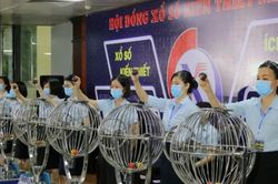 Tẩy xóa vé xổ số để lĩnh thưởng có thể bị phạt tới 100 triệu đồng
