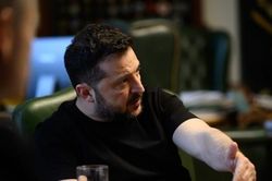 Ông Zelensky tuyên bố không từ chức, nói Ukraine chưa thể tổ chức bầu cử