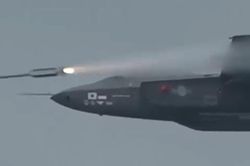 Tiêm kích KF-21 Hàn Quốc từ 'vua không chiến' lột xác thành 'sát thủ' đa nhiệm