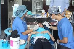Hơn 220 tỷ đồng để thu hút, giữ chân bác sĩ