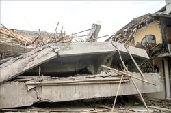 Sập mái trường học ở Pakistan, gần 20 người thiệt mạng