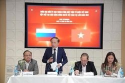 Nền tảng vững chắc của cộng đồng người Việt tại St. Petersburg (Nga)