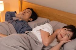 'Khủng hoảng phòng ngủ' ở các gia đình trẻ
