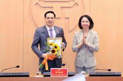 Giám đốc Bệnh viện Đa khoa Xanh Pôn làm Phó Giám đốc Sở Y tế Hà Nội