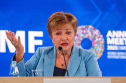IMF: Kế hoạch tăng trưởng để giảm nợ công và thâm hụt ngân sách của Mỹ là chưa đủ