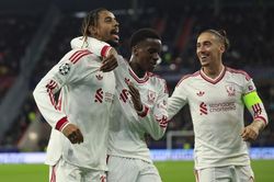 Barcola ghi hat-trick, Liverpool đại thắng 6-3