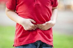 Cảnh báo tai nạn thương tích nguy hiểm bụng kín ở trẻ em