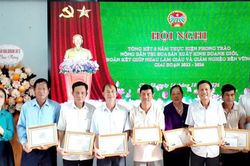 Hơn 2.400 hộ nông dân Chư Sê có thu nhập từ 100 triệu đồng/năm trở lên
