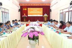 Đảng ủy xã Đông Khánh Sơn tọa đàm kỷ niệm ngày truyền thống các cơ quan tham mưu, giúp việc