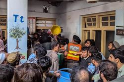 Sập mái trường học ở Pakistan, ít nhất 27 học sinh và một giáo viên thiệt mạng