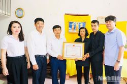 Truy tặng Bằng khen của Chủ tịch UBND tỉnh cho đồng chí Nguyễn Trọng Khải, xã Giao Thủy có hành động dũng cảm quên mình cứu người đang gặp nguy hiểm