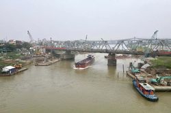 Hà Nội hạn chế giao thông thủy trên sông Đuống trong ngày mai (16/10)