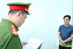 Giám đốc phòng giao dịch ngân hàng vay 1,2 tỷ đồng rồi chiếm đoạt