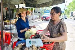 Nghệ An: Vĩnh Tường gìn giữ nghề truyền thống làm bánh gai, tạo sinh kế cho người dân