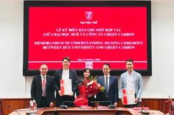 Hợp tác nghiên cứu giảm phát thải mê-tan trong sản xuất lúa.