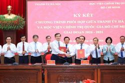 Thành ủy Hà Nội và Học viện Chính trị quốc gia Hồ Chí Minh ký kết Chương trình phối hợp giai đoạn 2026-2031: Mỗi sản phẩm, kết quả nghiên cứu phải thực sự gắn với tâm huyết, trí tuệ và tình yêu Thủ đô Hà Nội