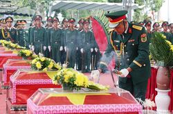 Trang nghiêm lễ truy điệu, an táng 93 hài cốt liệt sĩ tại Vị Xuyên