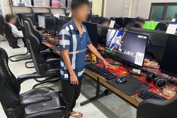 Nam thanh niên hơn 500 lần 'đốt tiền' vào bầu cua, nổ hũ, bắn cá...