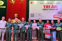 Tri ân chiến sĩ Trường Sơn