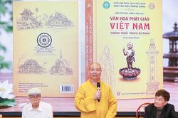 Khi âm nhạc góp phần làm sáng đạo trong đời