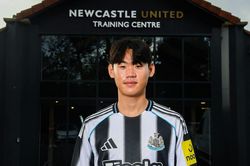Park Seung-soo - tài năng Hàn Quốc chờ bứt lên ở Newcastle