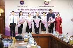 Tình trạng đau kéo dài ở phụ nữ trung niên chưa được nhìn nhận đúng mức