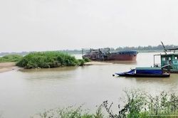 Hà Nội hạn chế giao thông đường thủy trên sông Đuống trong ngày 16/10
