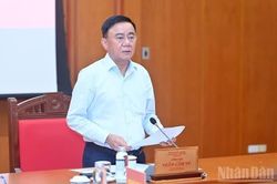 Ban Bí thư ban hành Quy định chức năng, nhiệm vụ và quy chế làm việc mẫu của Đảng ủy Hội đồng nhân dân tỉnh, thành phố