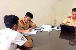Thanh Hóa xử lý nhiều ô-tô biển trắng chở khách thu tiền trái quy định