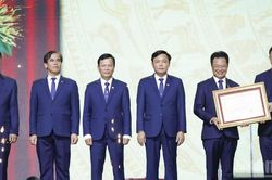 Những đoàn tàu chuyên chở khát vọng thịnh vượng, hùng cường