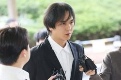 Song Mino cuối cùng vẫn phải nhập ngũ trở lại