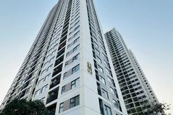 Giá nhà đất giảm 20%, thị trường bất động sản chịu áp lực cuối năm