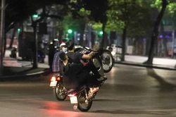 Công bố số điện thoại của Cục trưởng CSGT để người dân phản ánh đua xe